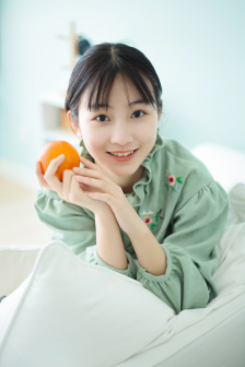 乔纳